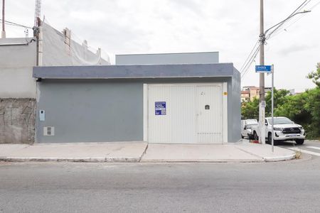 Casa à venda com 130m², 3 quartos e 4 vagasFachada