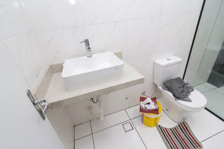 Casa à venda com 130m², 3 quartos e 4 vagasBanheiro da Suíte 1