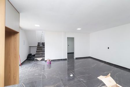 Casa à venda com 130m², 3 quartos e 4 vagasSala/Cozinha