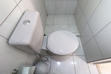Apartamento à venda com 79m², 2 quartos e sem vagaBanheiro da Suíte
