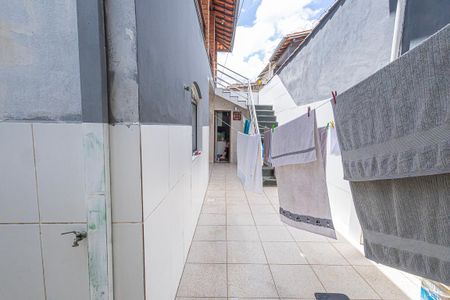 Casa à venda com 403m², 3 quartos e 3 vagasarea de serviço / quintal