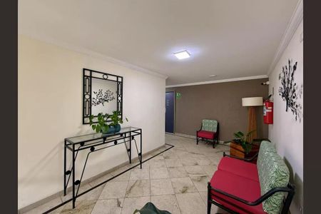 Apartamento para alugar com 59m², 1 quarto e sem vaga Apartamento para alugar com 59m², 1 quarto e sem vagaHall