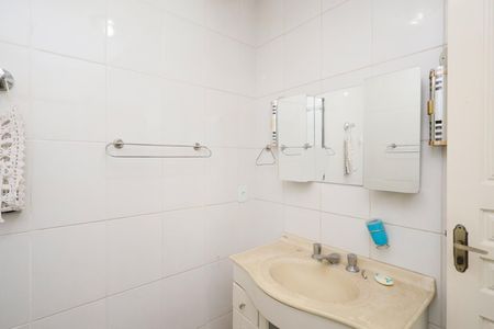 Casa para alugar com 100m², 2 quartos e 2 vagasBanheiro 1 