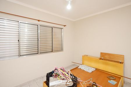 Quarto 2 de casa para alugar com 2 quartos, 100m² em Parque Edu Chaves, São Paulo