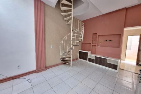Casa para alugar com 90m², 1 quarto e 1 vagaSala