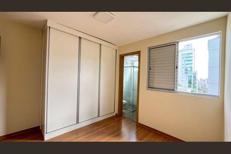 Apartamento à venda com 2 quartos, 55m² em Santo Antônio, Belo Horizonte