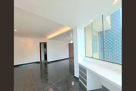 Apartamento à venda com 3 quartos, 220m² em Buritis, Belo Horizonte