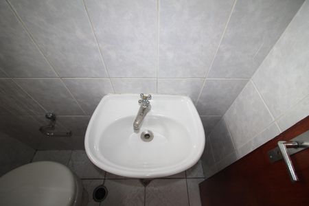 Casa à venda com 140m², 5 quartos e sem vagaLavabo 3