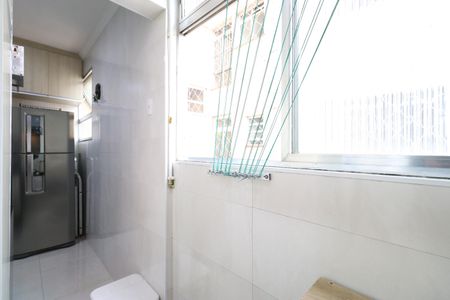 Apartamento à venda com 59m², 2 quartos e sem vagaCozinha e Área de serviço 