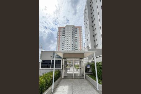 Apartamento à venda com 65m², 2 quartos e 2 vagasFachada + plaquinha