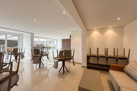 Apartamento à venda com 65m², 2 quartos e 2 vagasSalão de festas