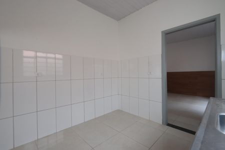 Sala e Cozinha de casa para alugar com 1 quarto, 27m² em Vila Alpina, São Paulo