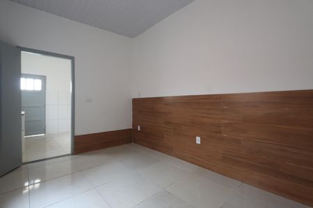 Quarto de casa para alugar com 1 quarto, 27m² em Vila Alpina, São Paulo