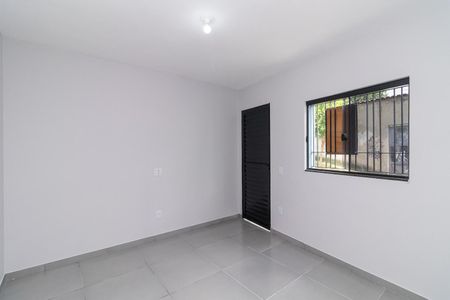 Sala de casa para alugar com 2 quartos, 63m² em Vila Buenos Aires, São Paulo