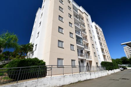 Apartamento para alugar com 55m², 2 quartos e 1 vagaFachada do bloco