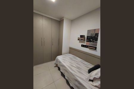 Apartamento à venda com 101m², 3 quartos e 2 vagasQuarto