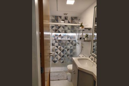 Apartamento à venda com 101m², 3 quartos e 2 vagasBanheiro