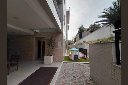 Apartamento à venda com 101m², 3 quartos e 2 vagasÁrea externa