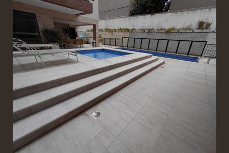 Apartamento à venda com 101m², 3 quartos e 2 vagasÁrea externa