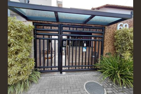 Apartamento à venda com 101m², 3 quartos e 2 vagasFachada