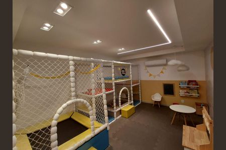 Apartamento à venda com 101m², 3 quartos e 2 vagasÁrea externa