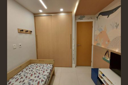 Apartamento à venda com 101m², 3 quartos e 2 vagasQuarto