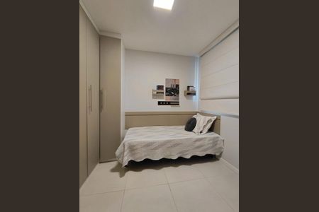 Apartamento à venda com 101m², 3 quartos e 2 vagasQuarto