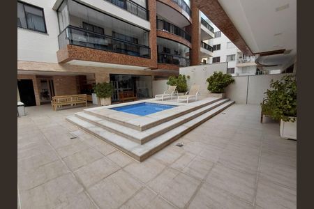 Apartamento à venda com 101m², 3 quartos e 2 vagasÁrea externa