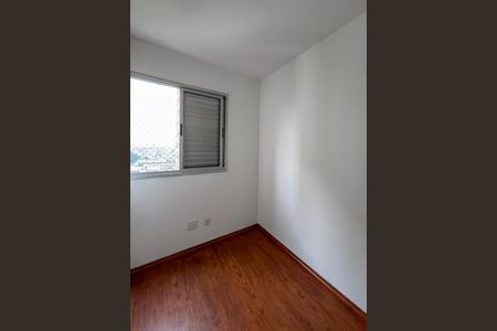 Apartamento à venda com 57m², 2 quartos e 1 vagaQuarto 2
