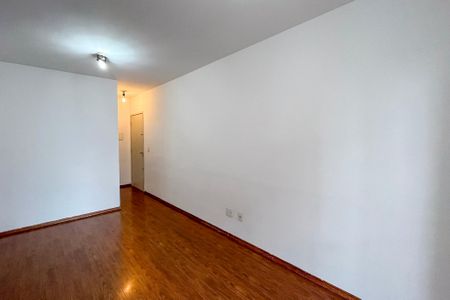 Apartamento à venda com 57m², 2 quartos e 1 vagaSala