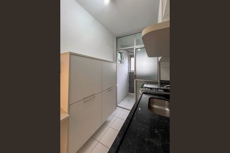 Apartamento à venda com 57m², 2 quartos e 1 vagaCozinha