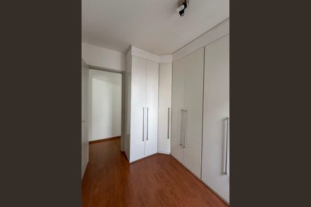 Apartamento à venda com 57m², 2 quartos e 1 vagaQuarto 2