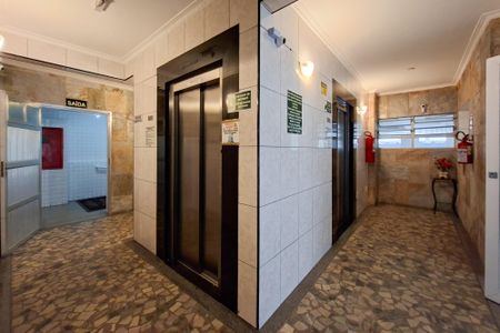 Apartamento para alugar com 38m², 1 quarto e 1 vagaHall de entrada