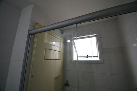 Apartamento para alugar com 69m², 2 quartos e 2 vagasBanheiro Social