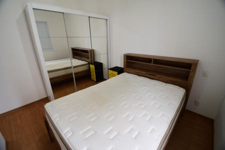 Apartamento para alugar com 69m², 2 quartos e 2 vagasQuarto 2 - Suíte