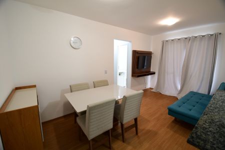 Sala de apartamento para alugar com 2 quartos, 69m² em Mansões Santo Antônio, Campinas