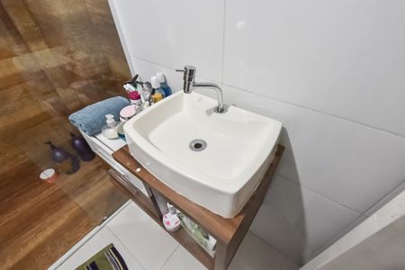 Banheiro de apartamento para alugar com 1 quarto, 39m² em Liberdade, São Paulo