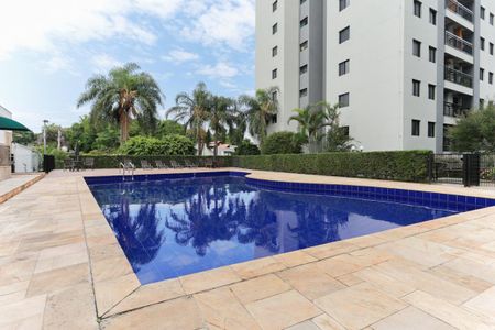Apartamento à venda com 70m², 3 quartos e 1 vagaÁrea comum - Piscina
