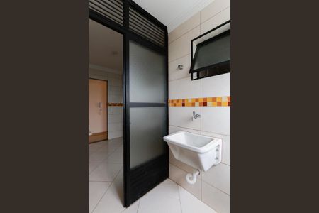 Apartamento à venda com 70m², 3 quartos e 1 vagaÁrea de serviço