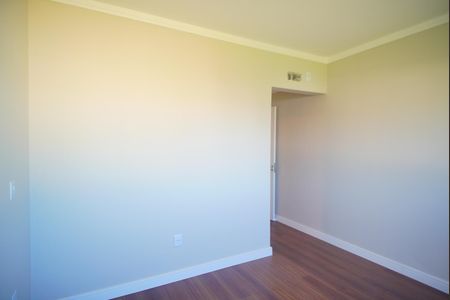 Casa de condomínio à venda com 224m², 3 quartos e 3 vagasSuíte 2