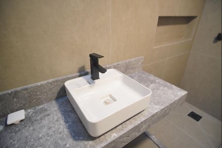 Casa de condomínio à venda com 224m², 3 quartos e 3 vagasBanheiro da Suíte 3