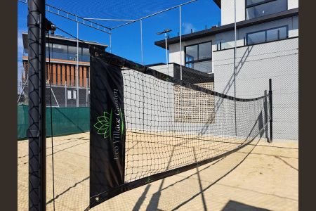 Casa de condomínio à venda com 224m², 3 quartos e 3 vagas Casa de condomínio à venda com 224m², 3 quartos e 3 vagasÁrea Comum - Quadra Beach Tennis