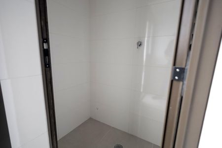 Apartamento à venda com 117m², 3 quartos e 2 vagas Apartamento à venda com 117m², 3 quartos e 2 vagasBanheiro 1