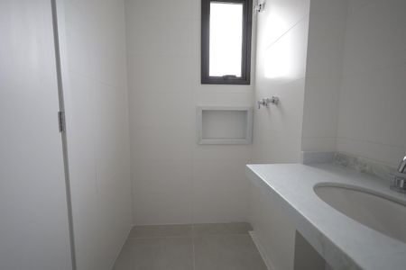 Apartamento à venda com 117m², 3 quartos e 2 vagas Apartamento à venda com 117m², 3 quartos e 2 vagasBanheiro Suíte 3