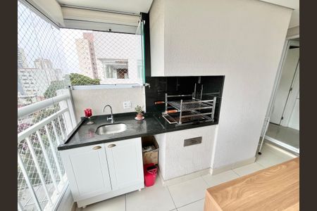 Apartamento à venda com 120m², 3 quartos e 2 vagas Apartamento à venda com 120m², 3 quartos e 2 vagasVaranda da Sala