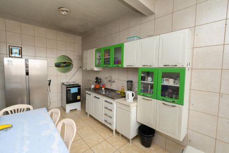 Casa à venda com 500m², 6 quartos e 3 vagasCasa1 - Cozinha 2 e Área de Serviços