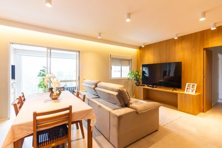 Sala  de apartamento à venda com 3 quartos, 108m² em Vila Pirajussara, Osasco