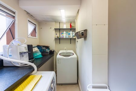 Apartamento à venda com 108m², 3 quartos e 2 vagasÁrea de Serviço 