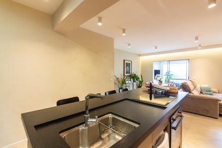 Apartamento à venda com 108m², 3 quartos e 2 vagasCozinha 