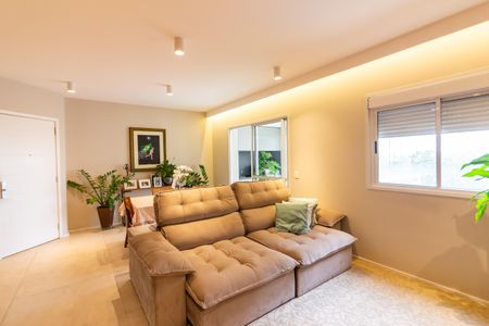 Sala  de apartamento à venda com 3 quartos, 108m² em Vila Pirajussara, Osasco